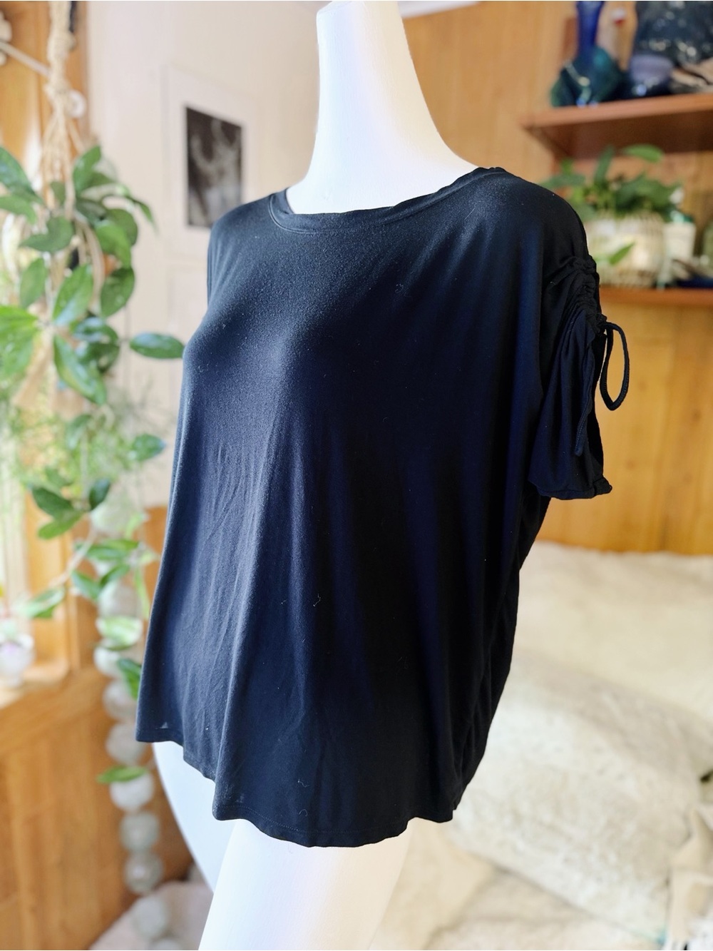 Adore Me Black Ruched Sleeve Lounge Top Size Large